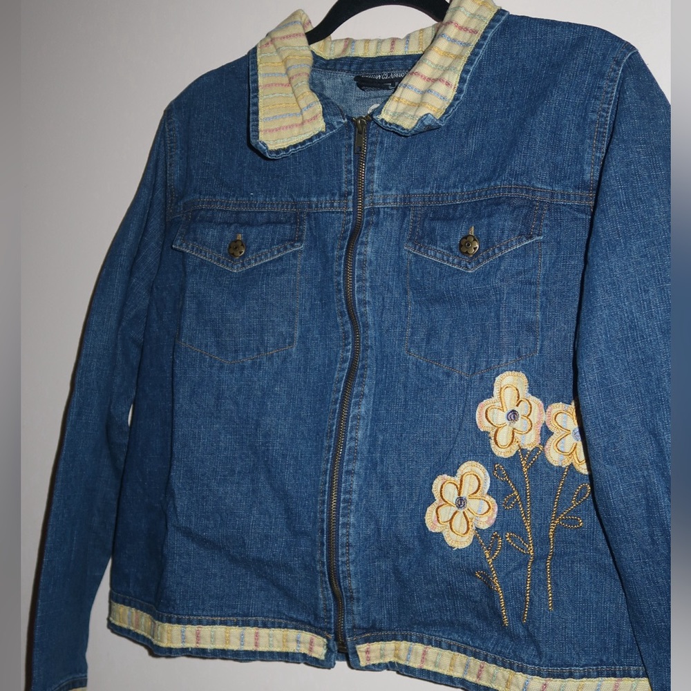 Fashion Classics Zip Up Blue Jean Jacket
